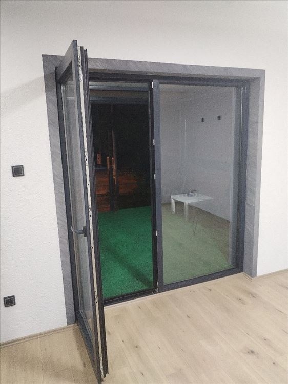 Slika 6 - Sremcica,  Lokal za izdavanje, 55m2, 950€